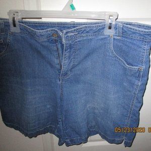 JUST MY SIZE JMS Debim Blue Jeans Short Size 16 W